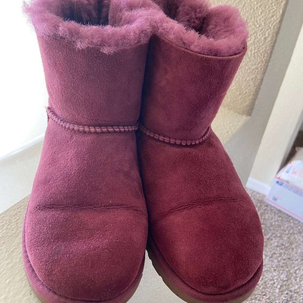 Pink Uggs💕